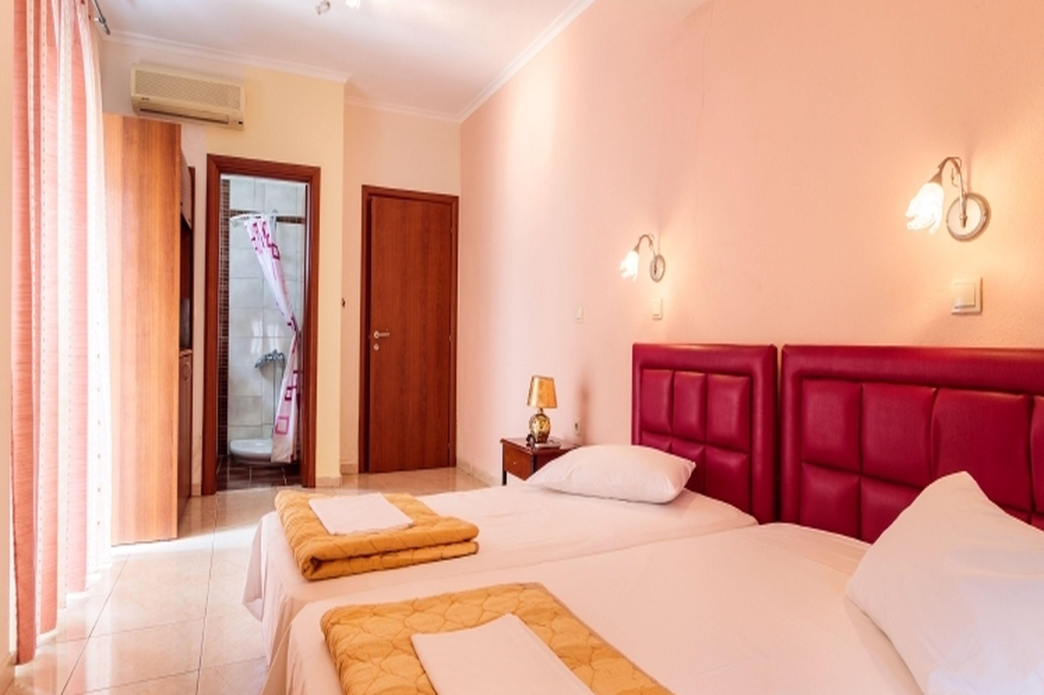 Christina Hotel Olympiakí Aktí Kültér fotó