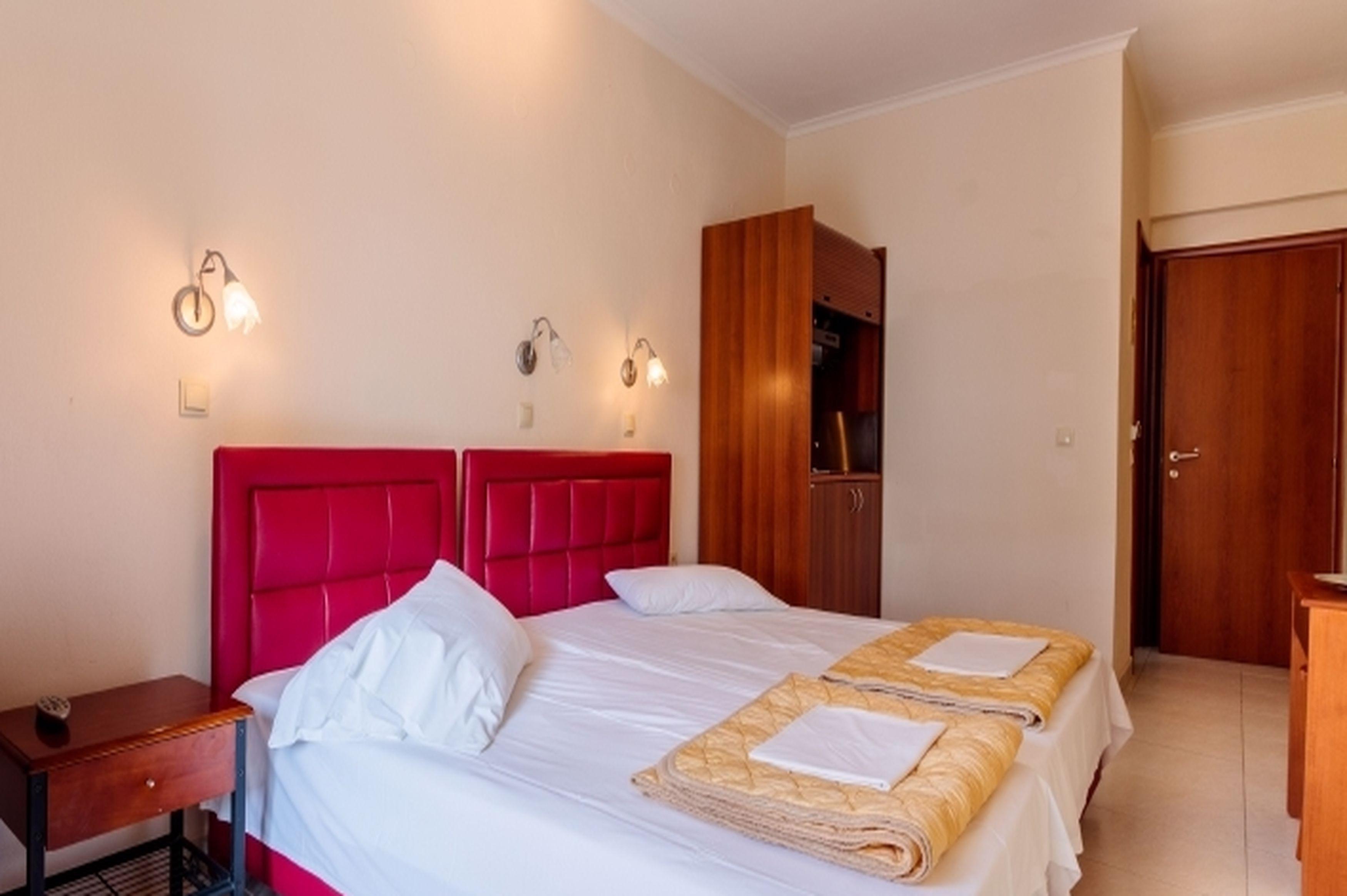 Christina Hotel Olympiakí Aktí Kültér fotó