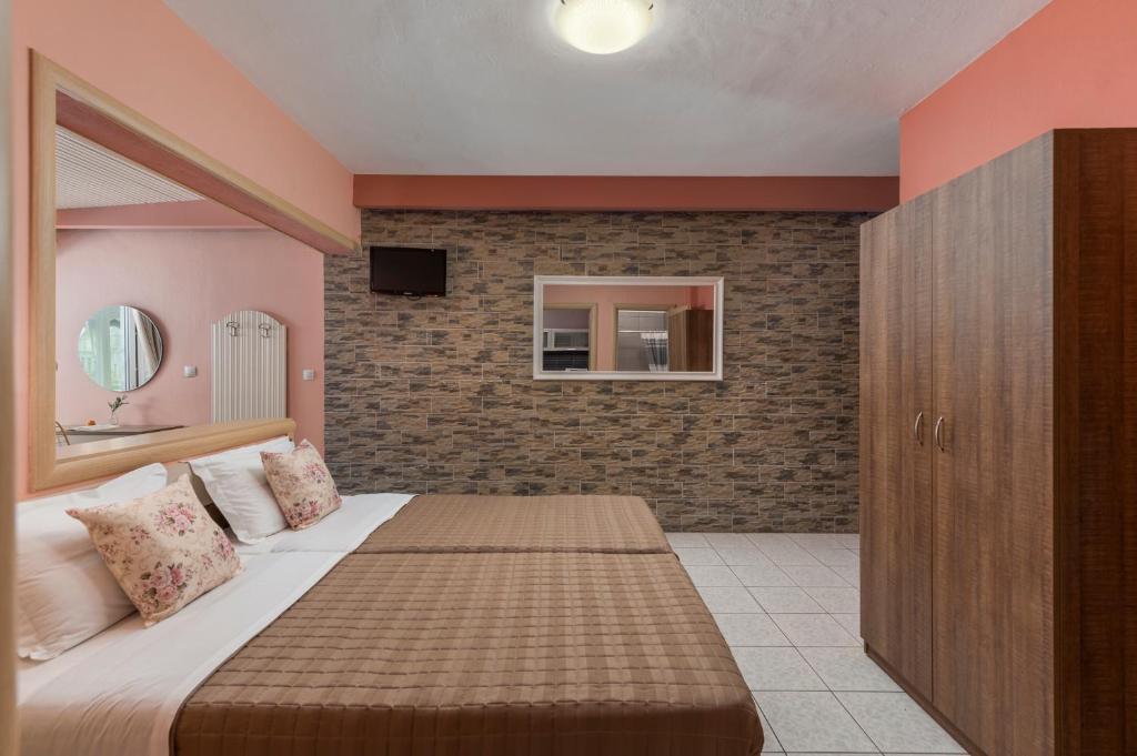 Christina Hotel Olympiakí Aktí Kültér fotó